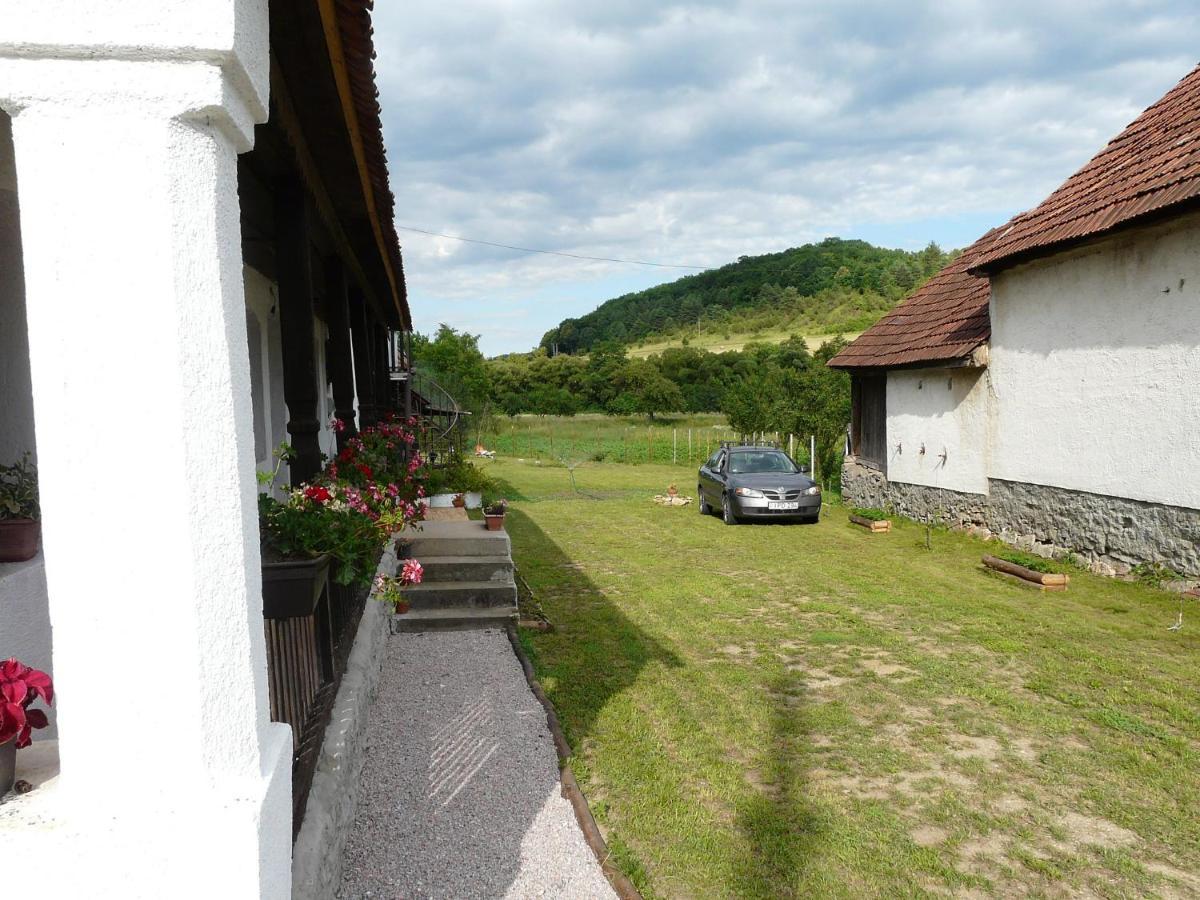 Mi-Ri Balance Vendeghaz Hotel Szinpetri Exterior photo